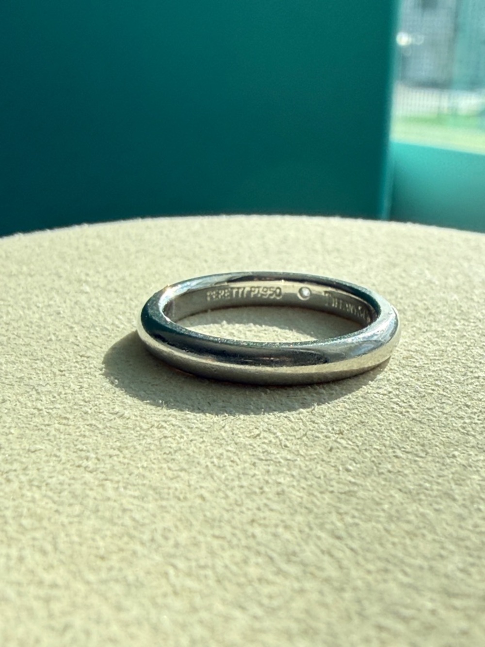 Tiffany & Co. Platinum 950 Diamond Peretti Ring Band - Picture 12 of 15